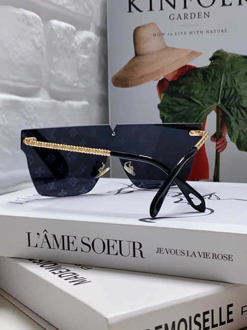 ルイヴィトンサングラス側面デザイン